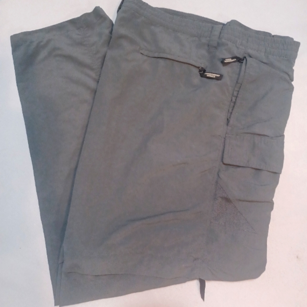 Magellan Sz XL Pants/Shorts Tournement Series